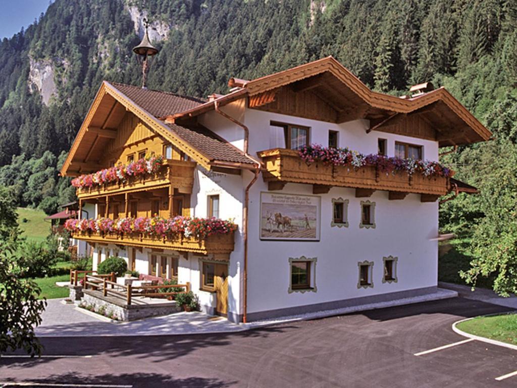 Walchenhof Hotel Mayrhofen Bagian luar foto